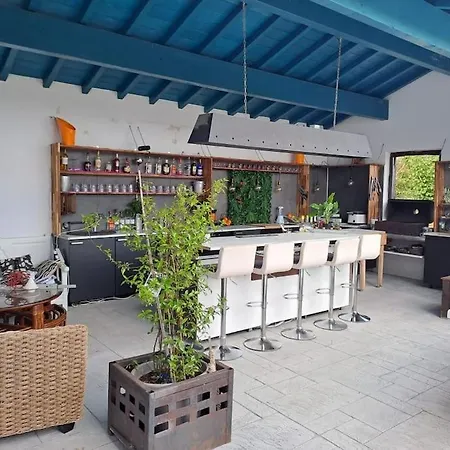 Belle Maison Basque Avec Piscine