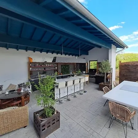Belle Maison Basque Avec Piscine Villa *