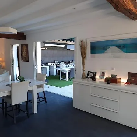 Belle Maison Basque Avec Piscine * Arcangues