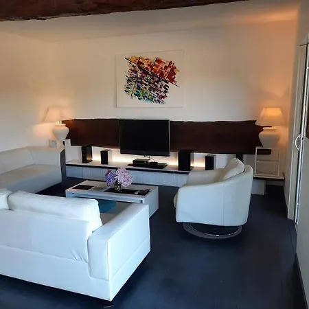 Belle Maison Basque Avec Piscine Arcangues