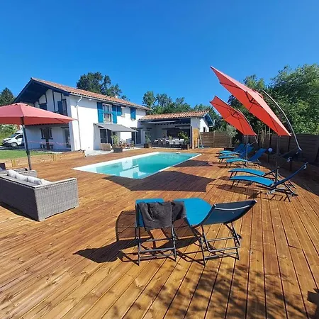 Belle Maison Basque Avec Piscine *